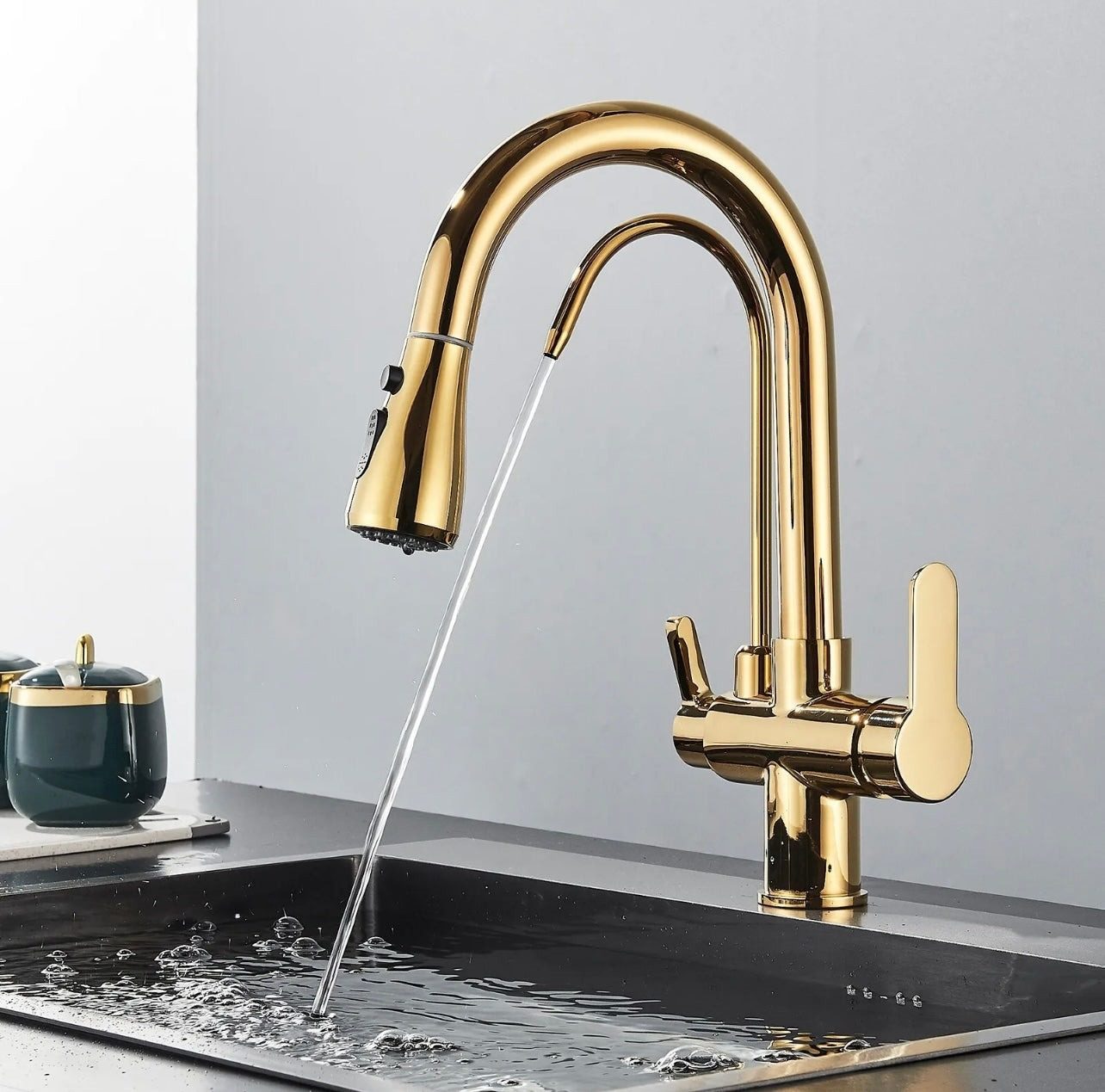 faucet 3 line gold